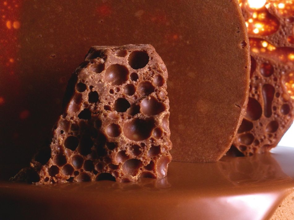 Belcolade Bakvaste chocolade Plantaardig Cacao-Trace melk. 15 kg Plantaardig Cacao-Trace melk. 15 kg/Bestel eenvoudig online/Anisana